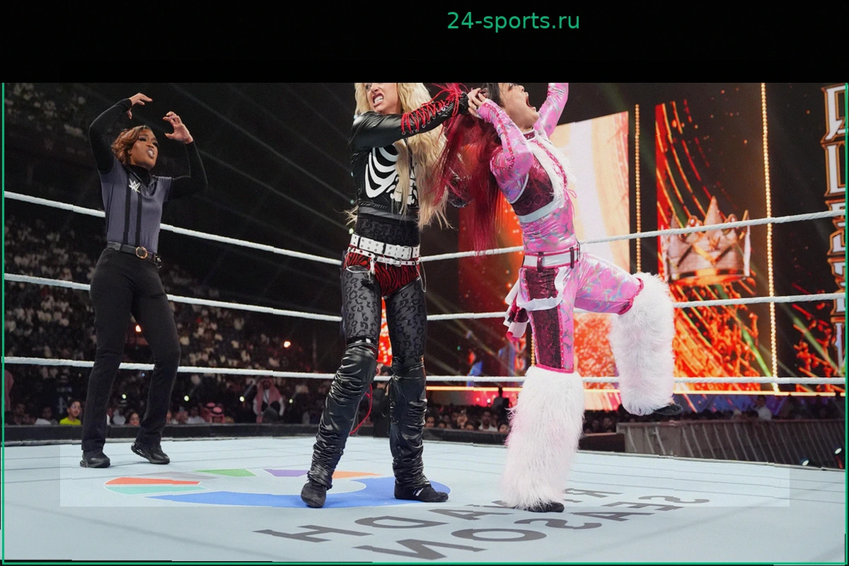Лив Морган защитила титул чемпионки мира среди женщин WWE, победив Ийо Скай в реванше финала Queen of the Ring